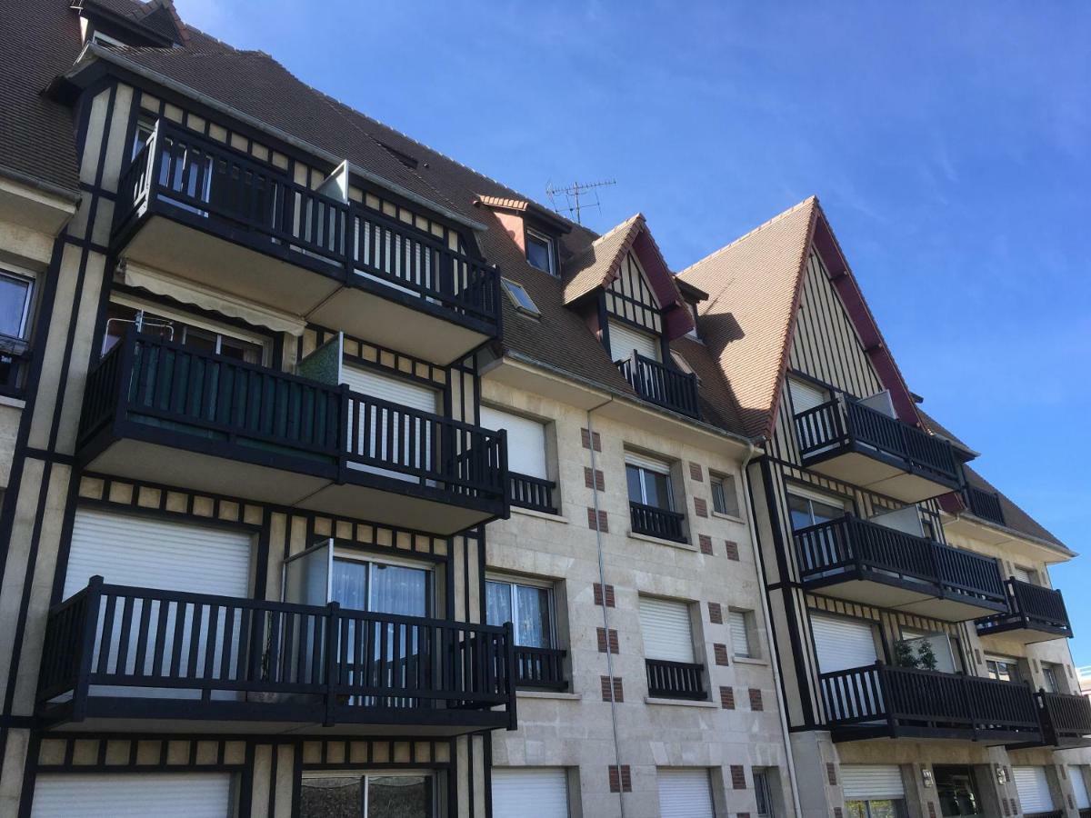 Apartament L'Atelier Des Planches Deauville Zewnętrze zdjęcie